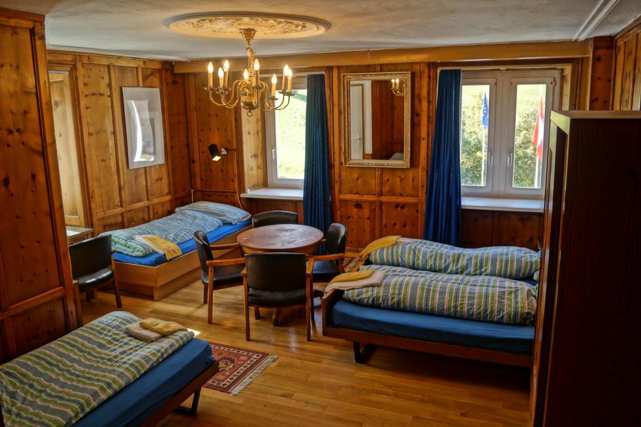 פרפן Hotel Jenatsch מראה חיצוני תמונה